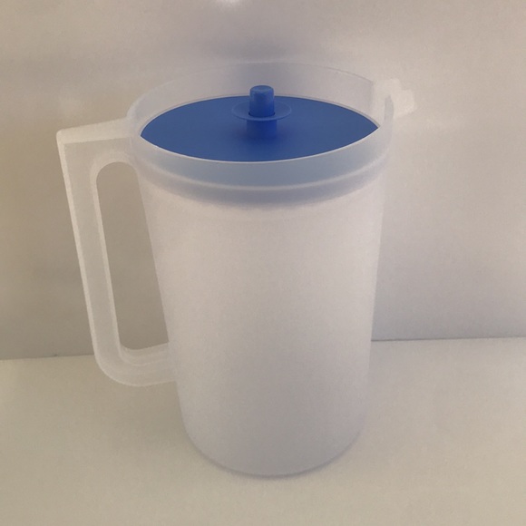 Tupperware Jumbo Jug 4 Liter - Picture 1 of 12